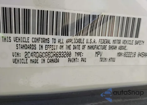 2013 Dodge Grand Caravan Sxt z USA, uszkodzony, nr VIN 2C4RDGCG6DR693200